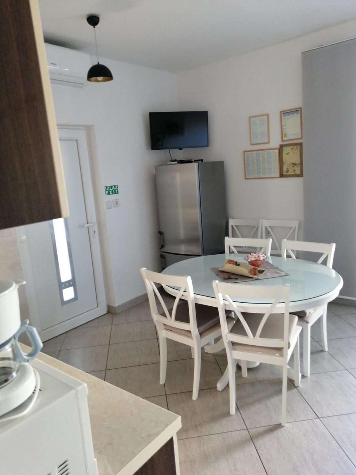 Apartments Kursan Сегет-Враница Экстерьер фото
